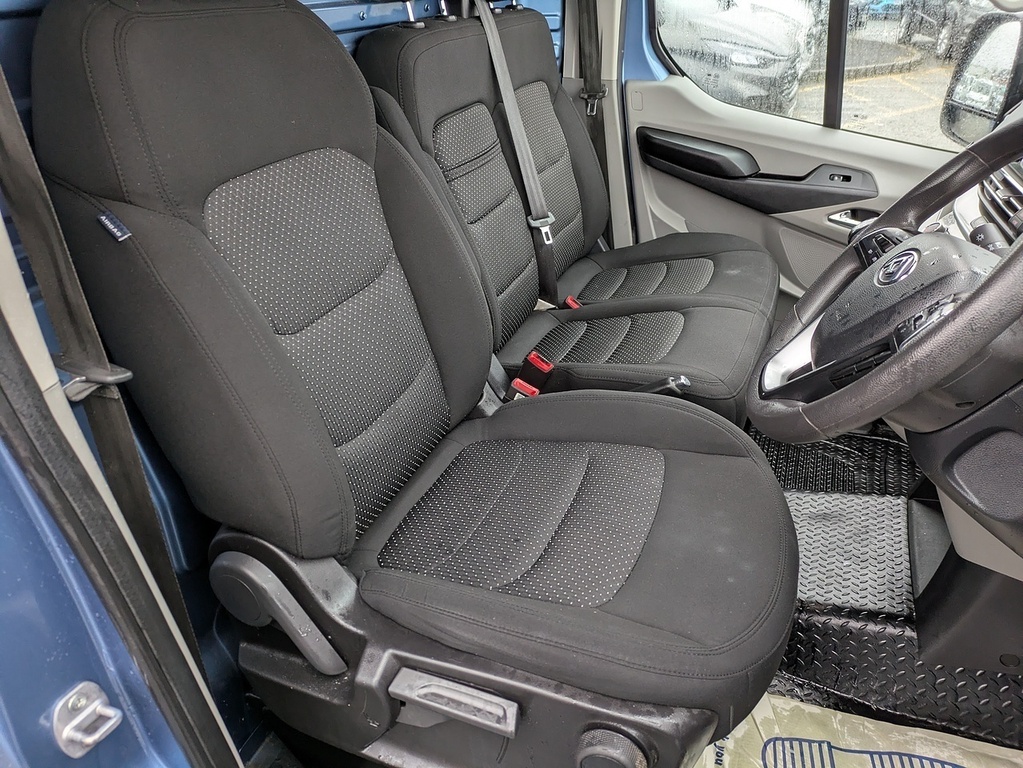 Maxus Deliver 9 D20 Lux WV23UCG Blue #4