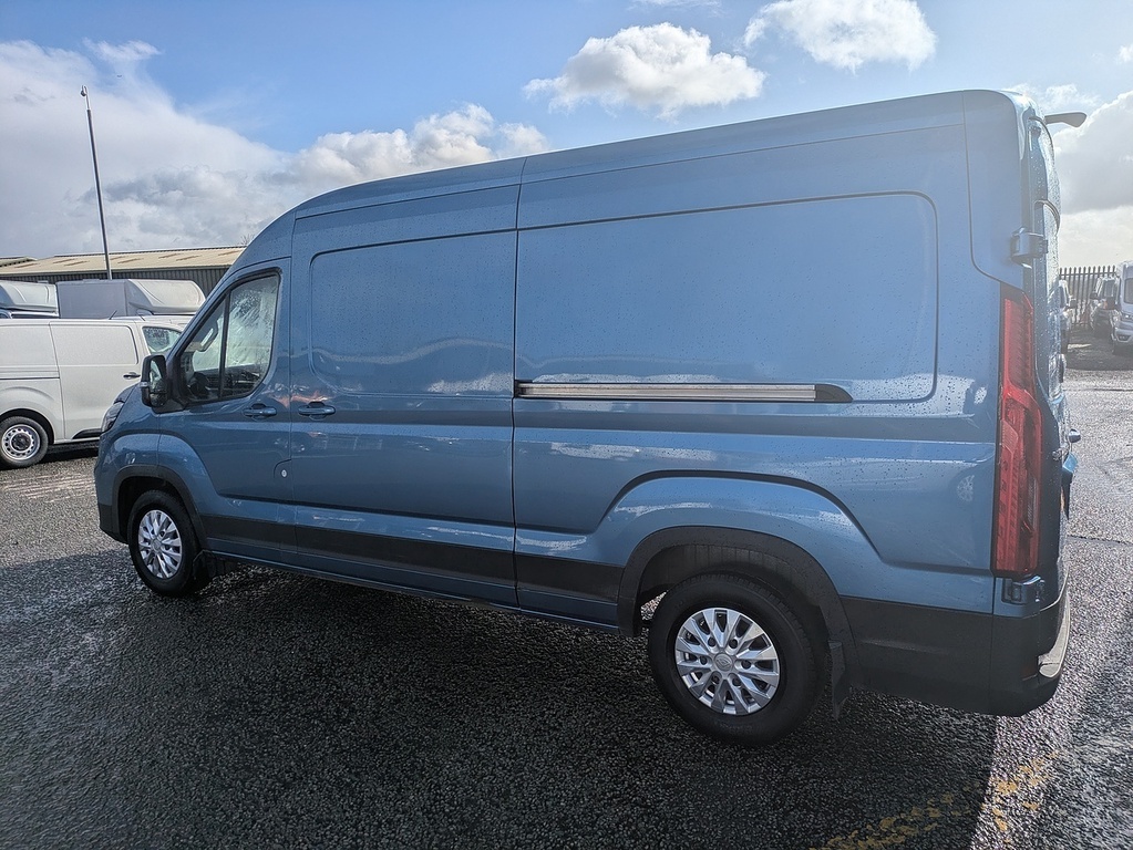 Maxus Deliver 9 D20 Lux WV23UCG Blue #2