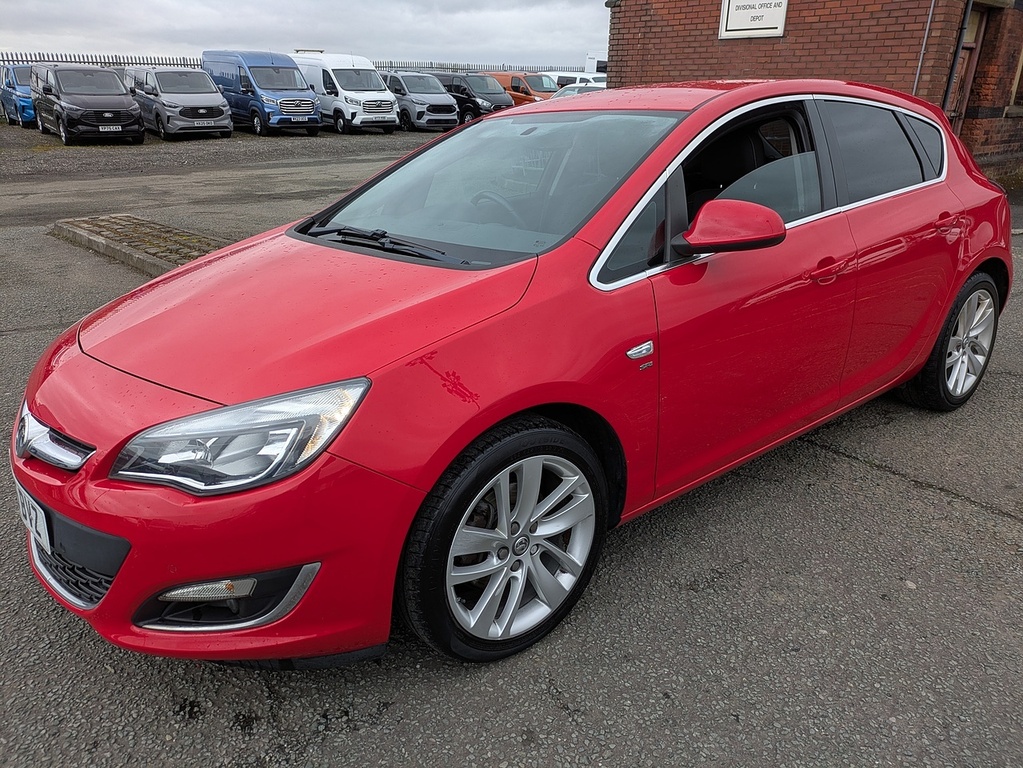 Vauxhall Astra Cdti Ecoflex Sri Red #3