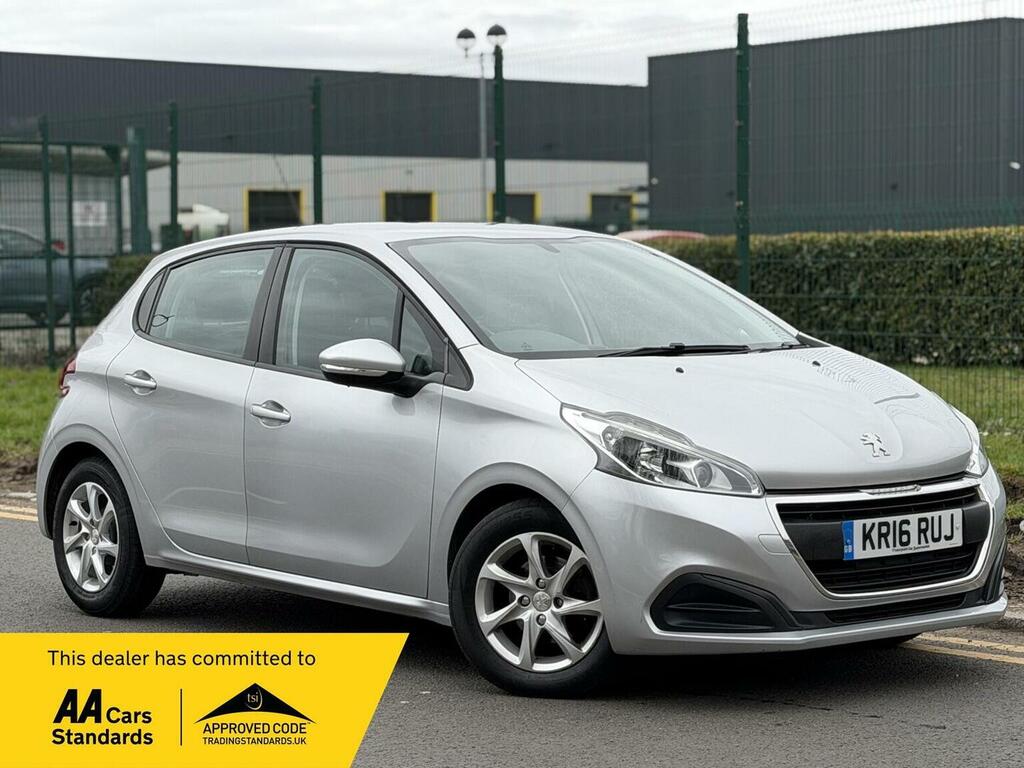 Peugeot 208 Hatchback 1.6 Bluehdi Active Euro 6 201616 Silver