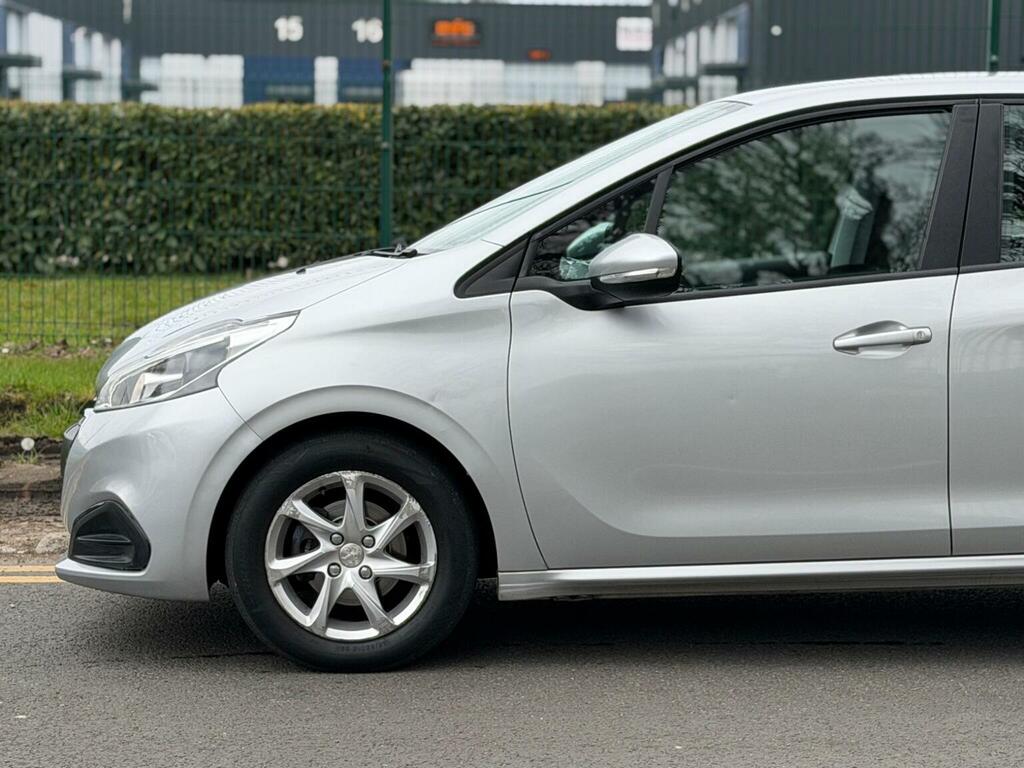 Peugeot 208 Hatchback 1.6 Bluehdi Active Euro 6 201616 Silver #5