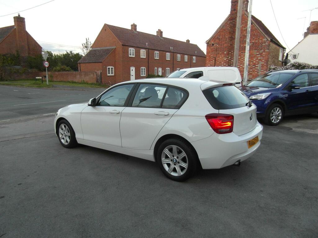 BMW 1 Series Sport Auto RA62FUY White #6
