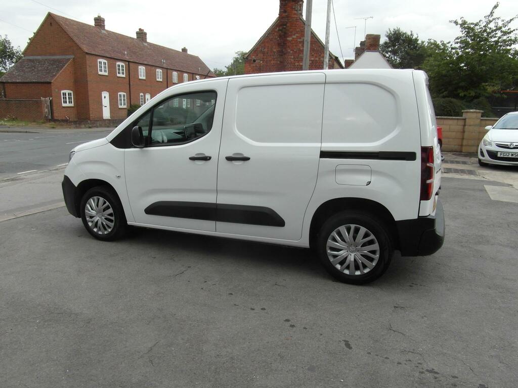 Peugeot Partner Professional L1 Blue Hdi NV19XVA White #5