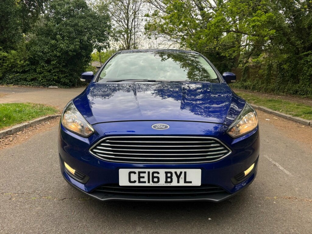 Ford Focus 1.0T Ecoboost Zetec Euro 6 Ss CE16BYL Blue #3