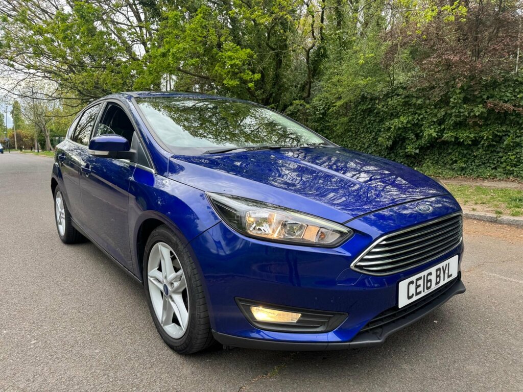 Ford Focus 1.0T Ecoboost Zetec Euro 6 Ss CE16BYL Blue #2