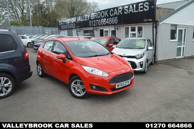 Ford Fiesta 1.25 Zetec Hatchback Euro 5 82 Red