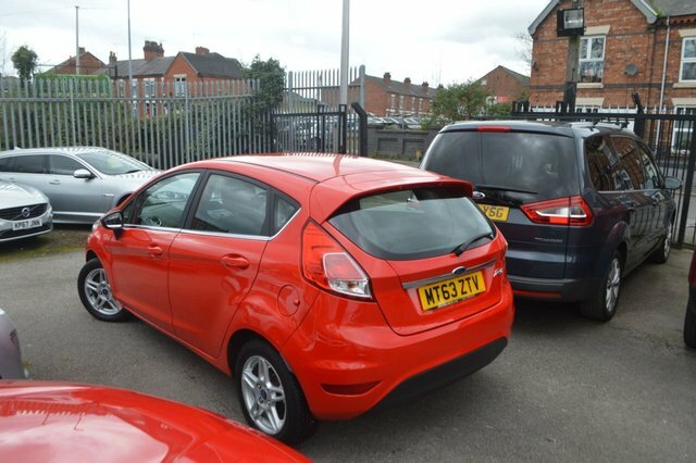 Ford Fiesta 1.25 Zetec Hatchback Euro 5 82 Red #6