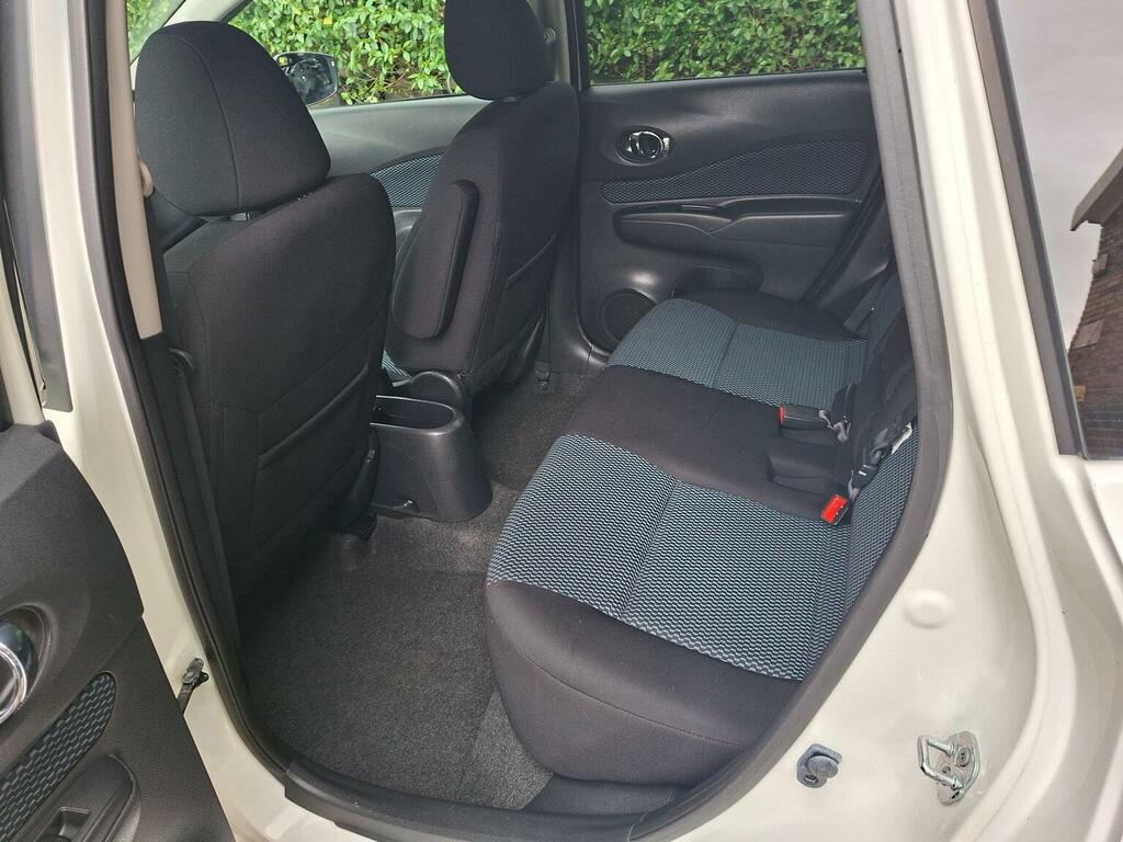 Nissan Note Hatchback 1.2 12V Acenta Premium Euro 5 Ss White #4