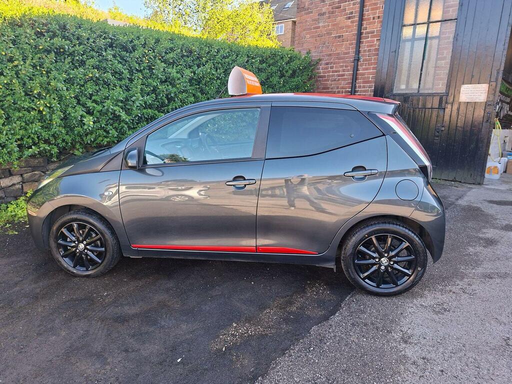 Toyota Aygo Hatchback 1.0 Vvt-i X-press Euro 6 201818 SE18VLT Grey #3