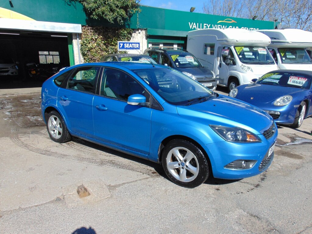 Ford Focus 1.6 Zetec Hatchback 184 Gkm Blue