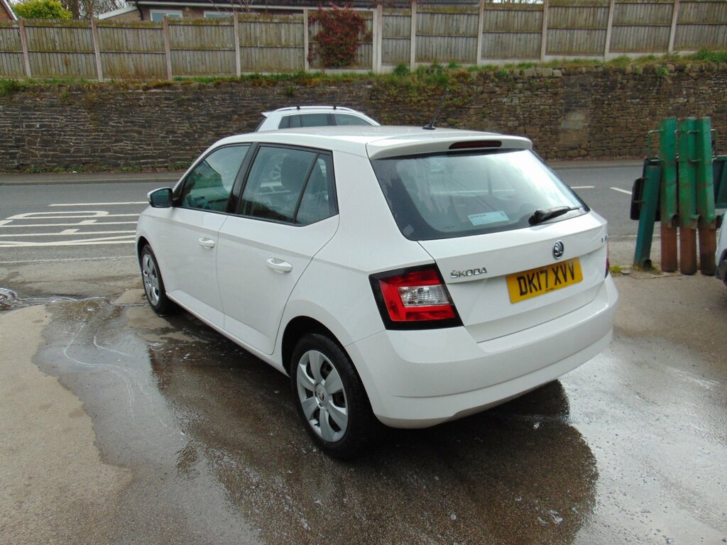 Skoda Fabia 1.0 S Hatchback Euro 6 Ss 60 DK17XVV White #3