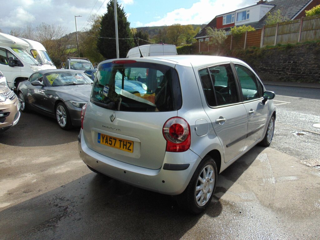 Renault Modus Hatchback 1.6 Vvt Dynamique 200808 Silver #3