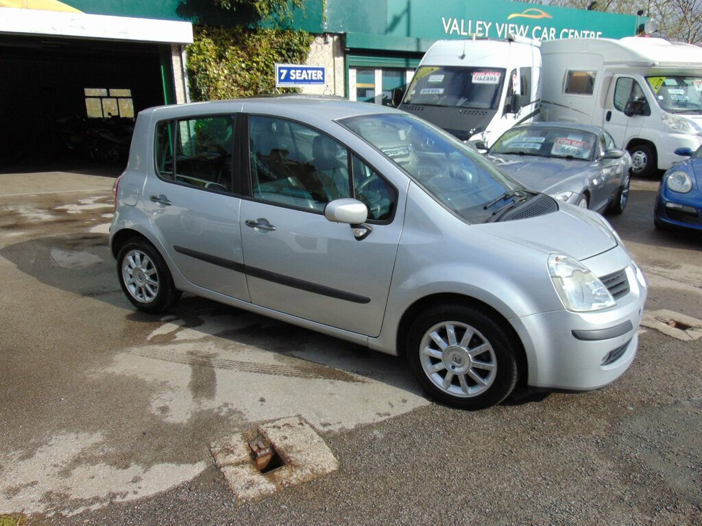Renault Modus Hatchback 1.6 Vvt Dynamique 200808 Silver #1