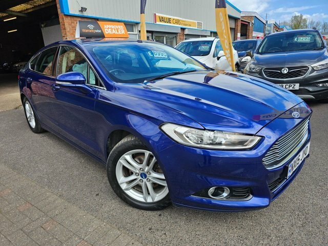 Ford Mondeo 2015 2.0 Tdci Titanium Hatchback Blue