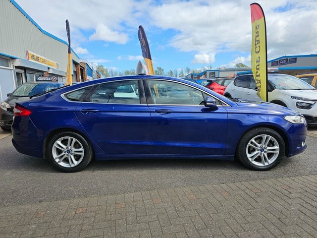 Ford Mondeo 2015 2.0 Tdci Titanium Hatchback NX15JYO Blue #5