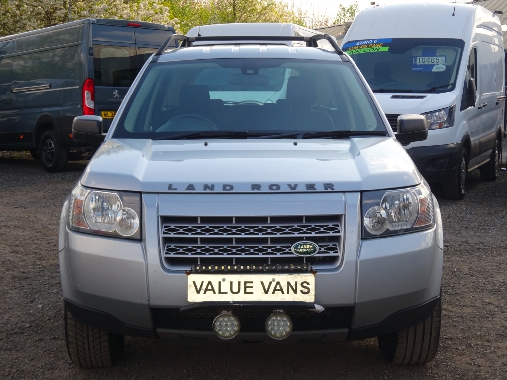 Land Rover Freelander 2 .2 Td4 S PY07KYA Silver #2