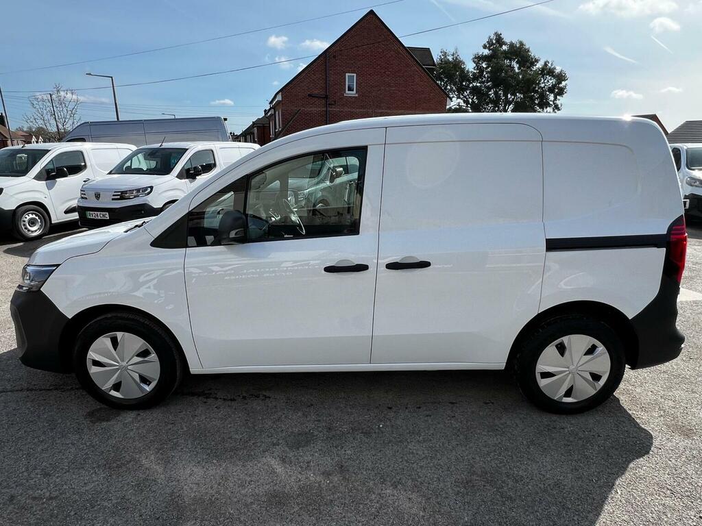 Nissan TOWNSTAR Panel Van 45Kwh Acenta L1 6Dr 202474 DY74VDZ White #3
