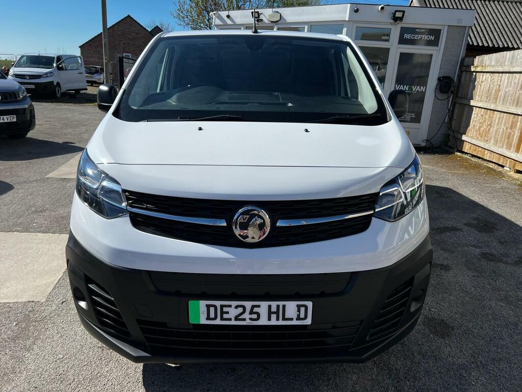 Vauxhall Vivaro Panel Van 3100 50Kwh Prime L2 H1 6Dr 7.4Kw C DE25HLD White #2
