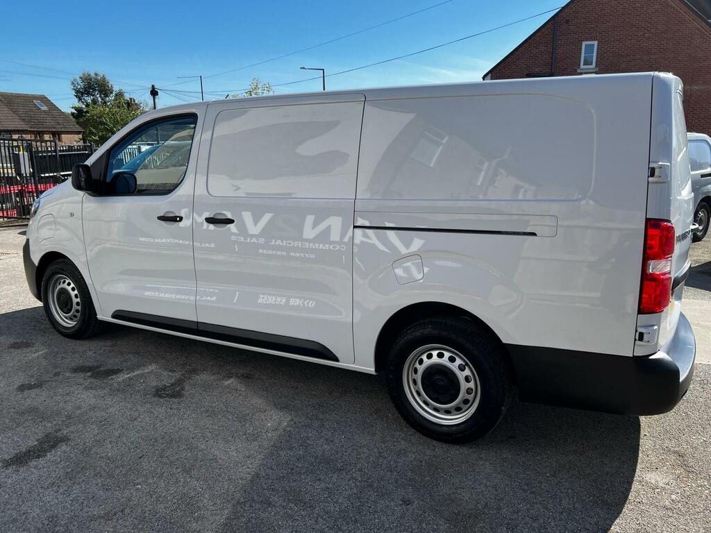 Vauxhall Vivaro Panel Van 3100 50Kwh Prime L2 H1 6Dr 7.4Kw C DE25HLD White #6