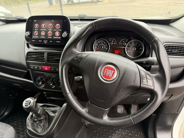 Fiat Doblo Multijetii Tecnico Panel Van White #4