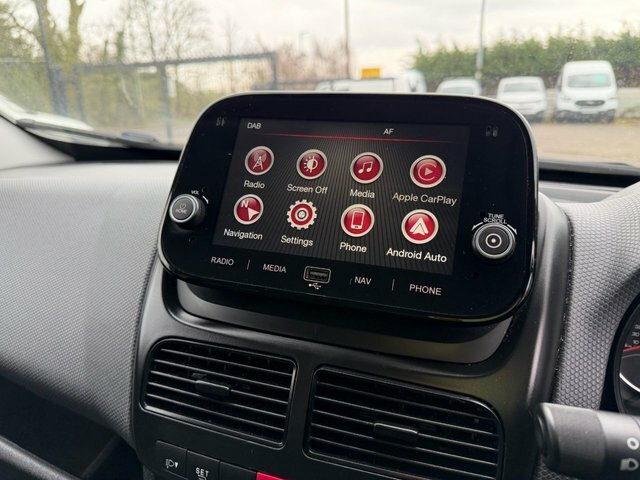 Fiat Doblo Multijetii Tecnico Panel Van White #6