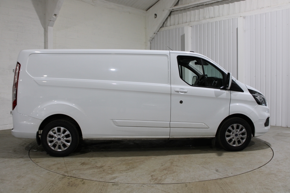 Ford Transit Custom Transit Custom 300 Limited Ecoblue HV23UGK #2