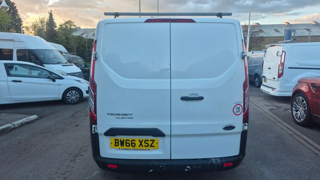Ford Transit Custom 2.0 Tdci 105Ps Low Roof Van BW66XSZ White #5