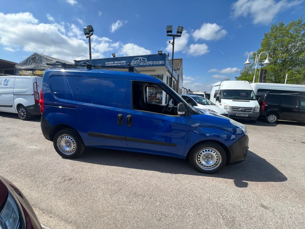 Vauxhall Combo 1.6 Cdti Crew Van Blue #2