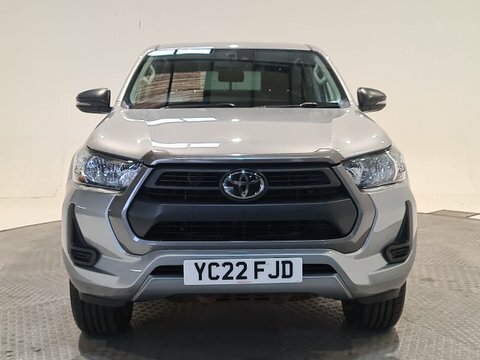 Toyota HILUX 2.4 D-4d Active YC22FJD #2