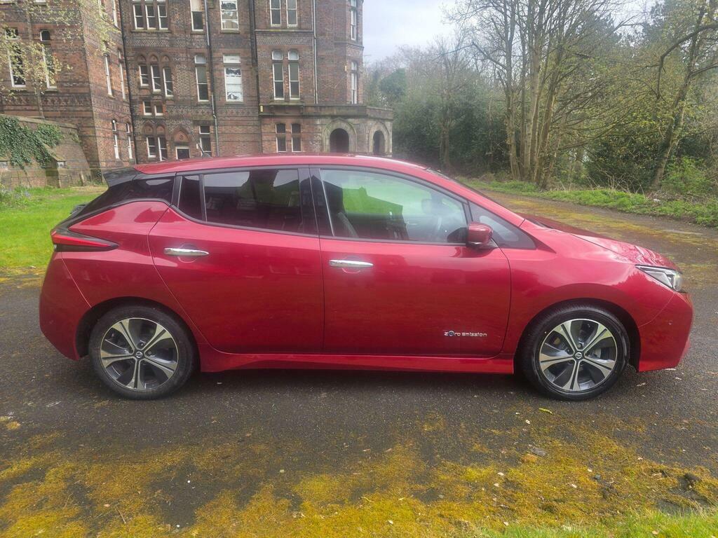 Nissan Leaf 40Kwh Tekna BK19NTV Red #4