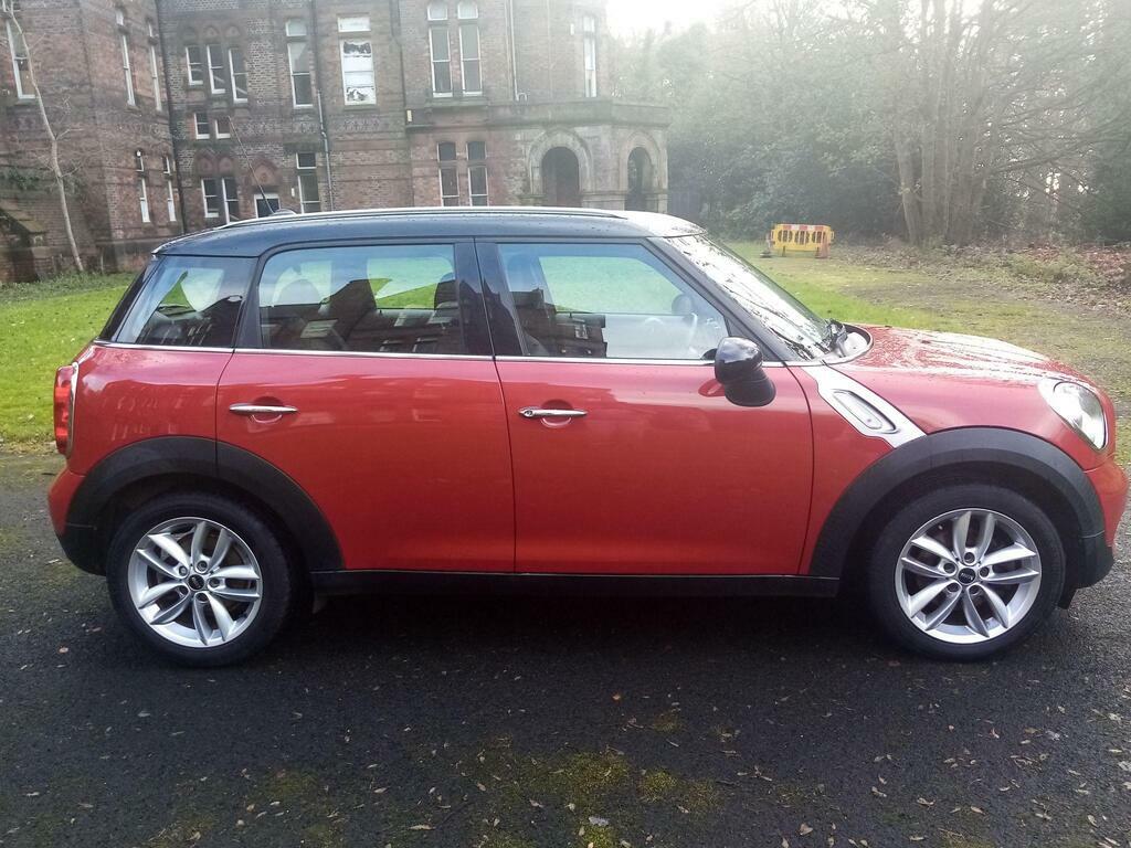 Mini Countryman 2.0 Cooper D Euro 5 Red