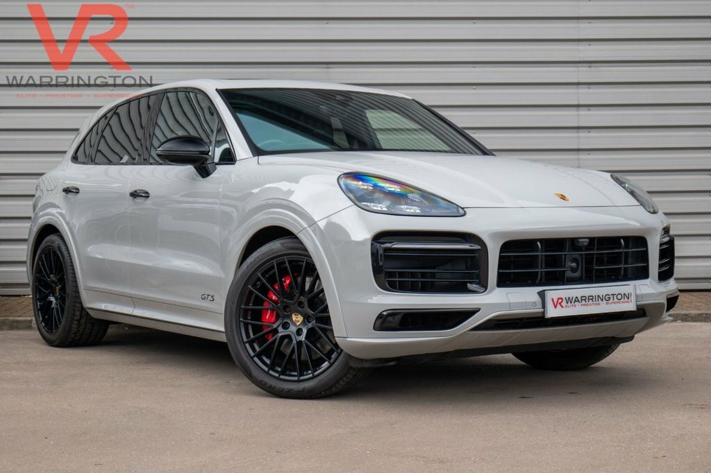 Porsche Cayenne 4L Gts Grey