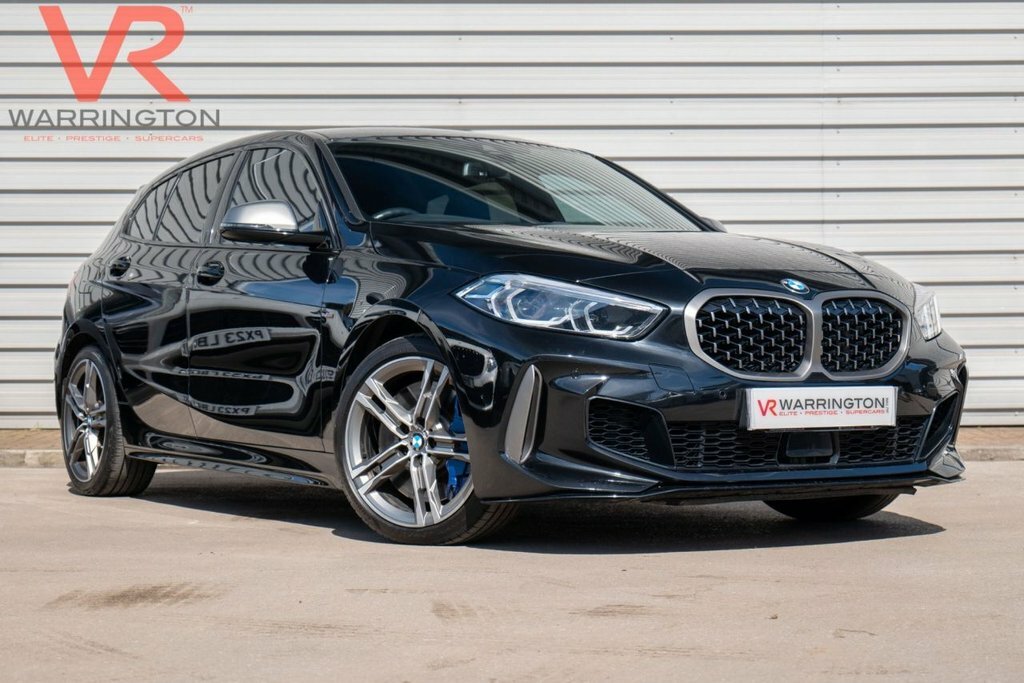 BMW 1 Series 2L Null Black