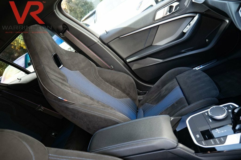 BMW 1 Series 2L Null HK22AYM Black #3