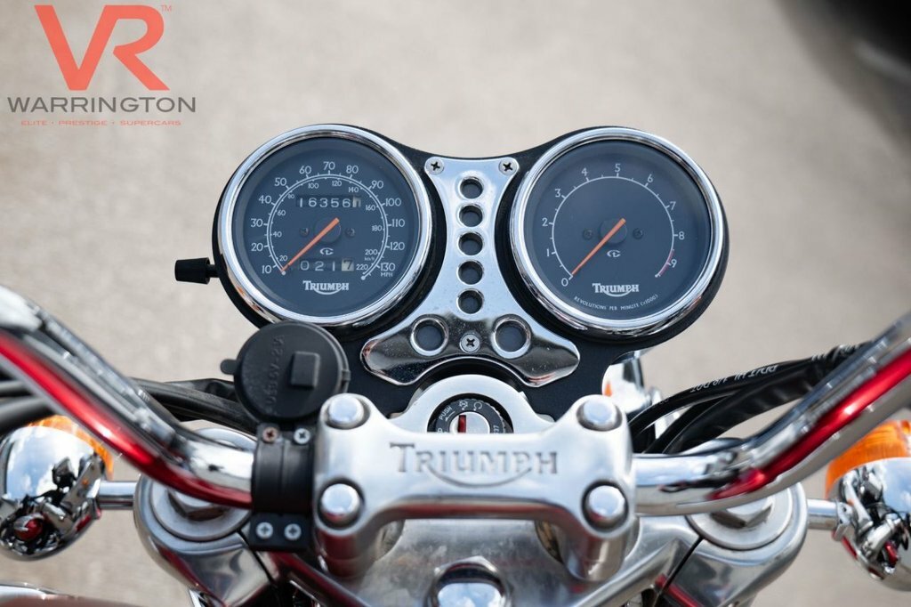 Triumph Petrol S840CDM Red