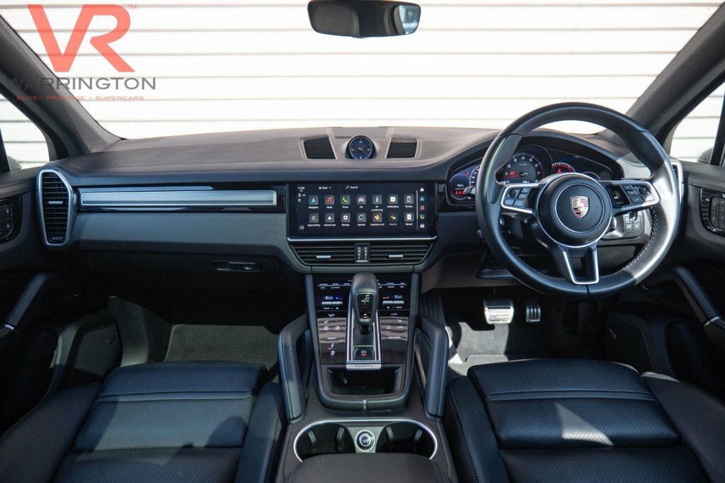 Porsche Cayenne 2.9L S Platinum Edition Black #2