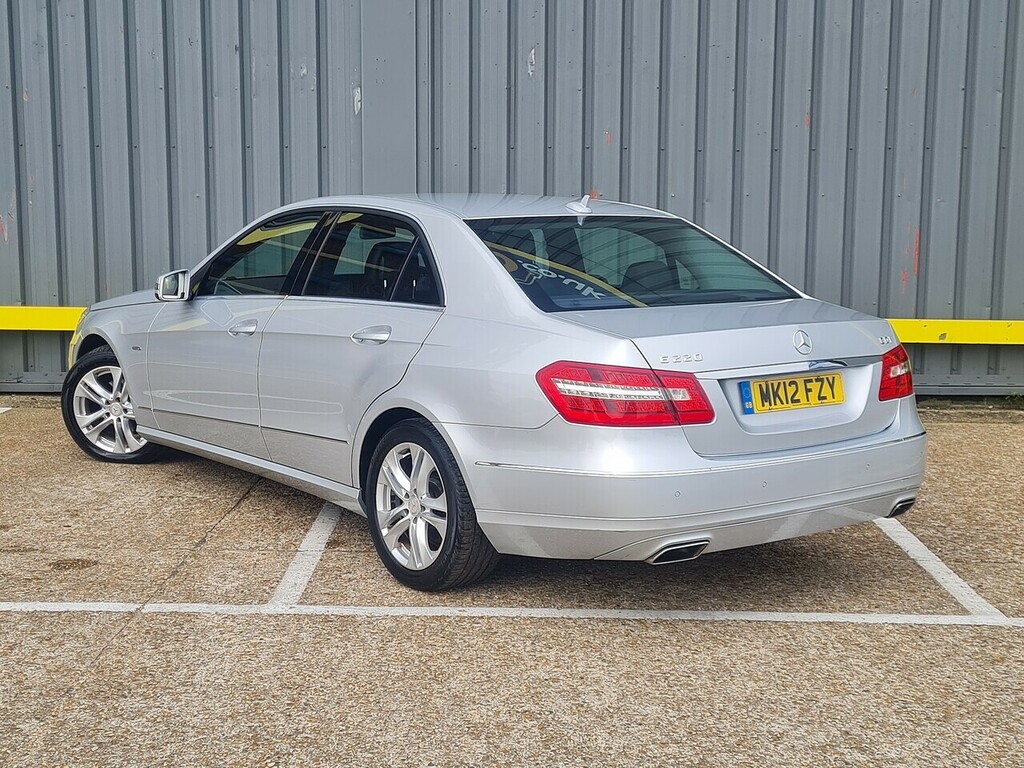 Mercedes-Benz E Class 2.1 E220 Cdi Blueefficiency Executive Se Saloon MK12FZY Silver #4