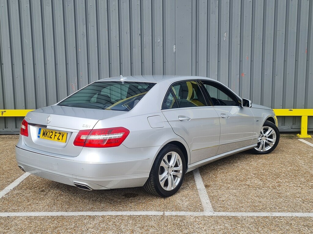 Mercedes-Benz E Class 2.1 E220 Cdi Blueefficiency Executive Se Saloon MK12FZY Silver #6