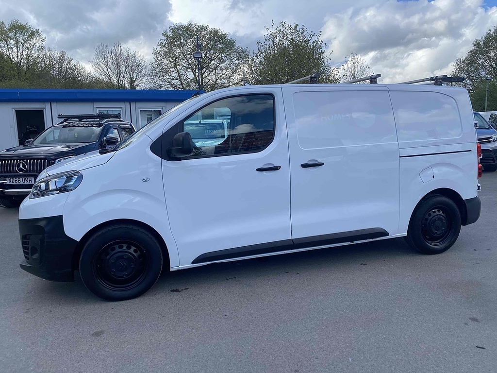 Citroen Dispatch 1.5 Bluehdi 1000 Enterprise M Panel Van 6Dr MJ21LPP White #4