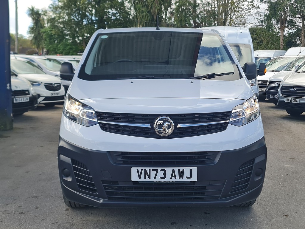 Vauxhall Vivaro 1.5 Turbo D 2900 Prime Panel Van 6Dr VN73AWJ White #2