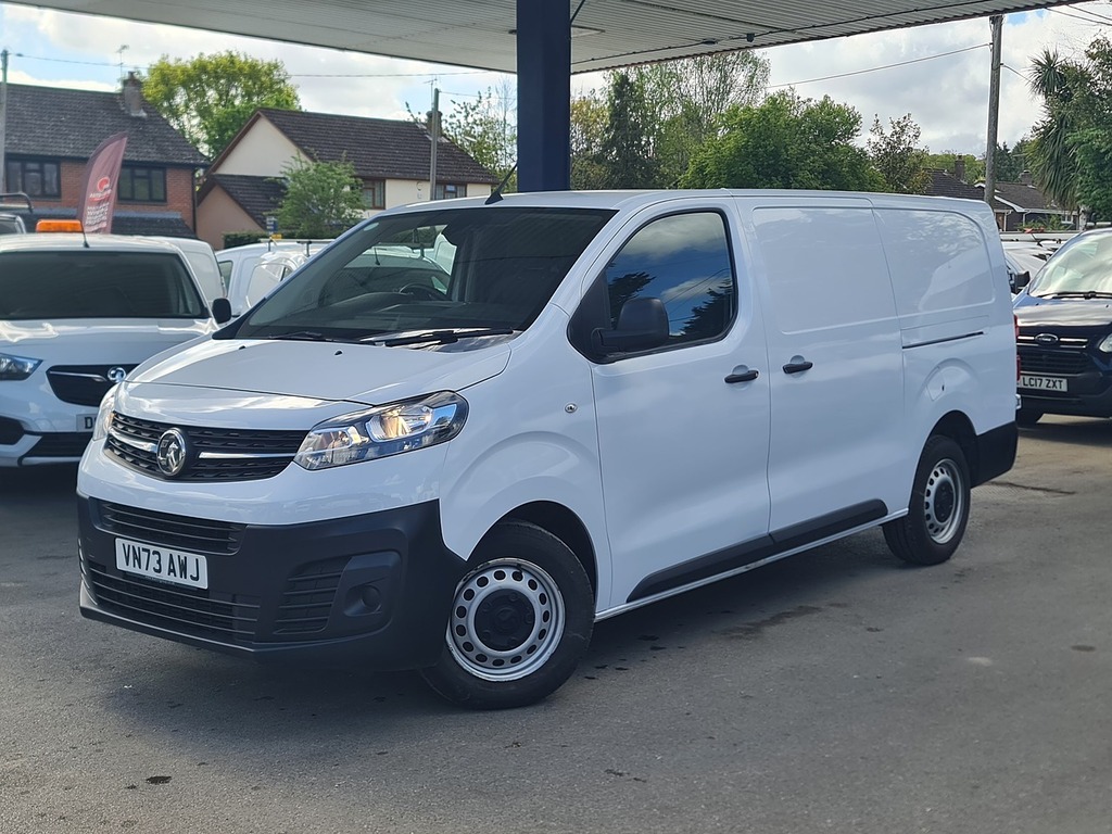Vauxhall Vivaro 1.5 Turbo D 2900 Prime Panel Van 6Dr VN73AWJ White #3