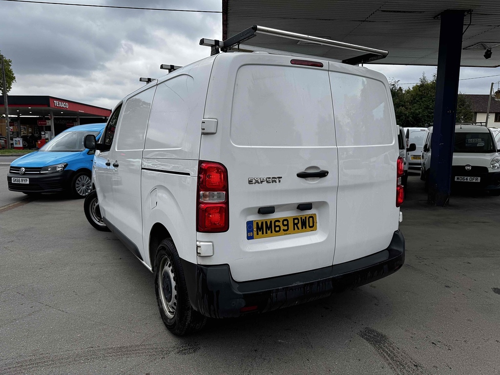 Peugeot Expert Bluehdi 1400 Professional Panel Van 2.0 Die MM69RWO White #4