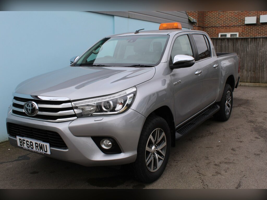 Toyota HILUX Invincible 2.4 D-4d 150 Dcab Pick Up Ai BF68RMU Silver #6
