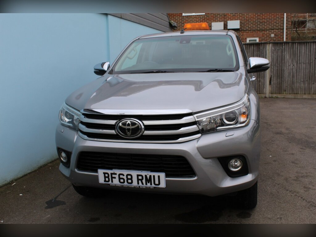 Toyota HILUX Invincible 2.4 D-4d 150 Dcab Pick Up Ai BF68RMU Silver #4