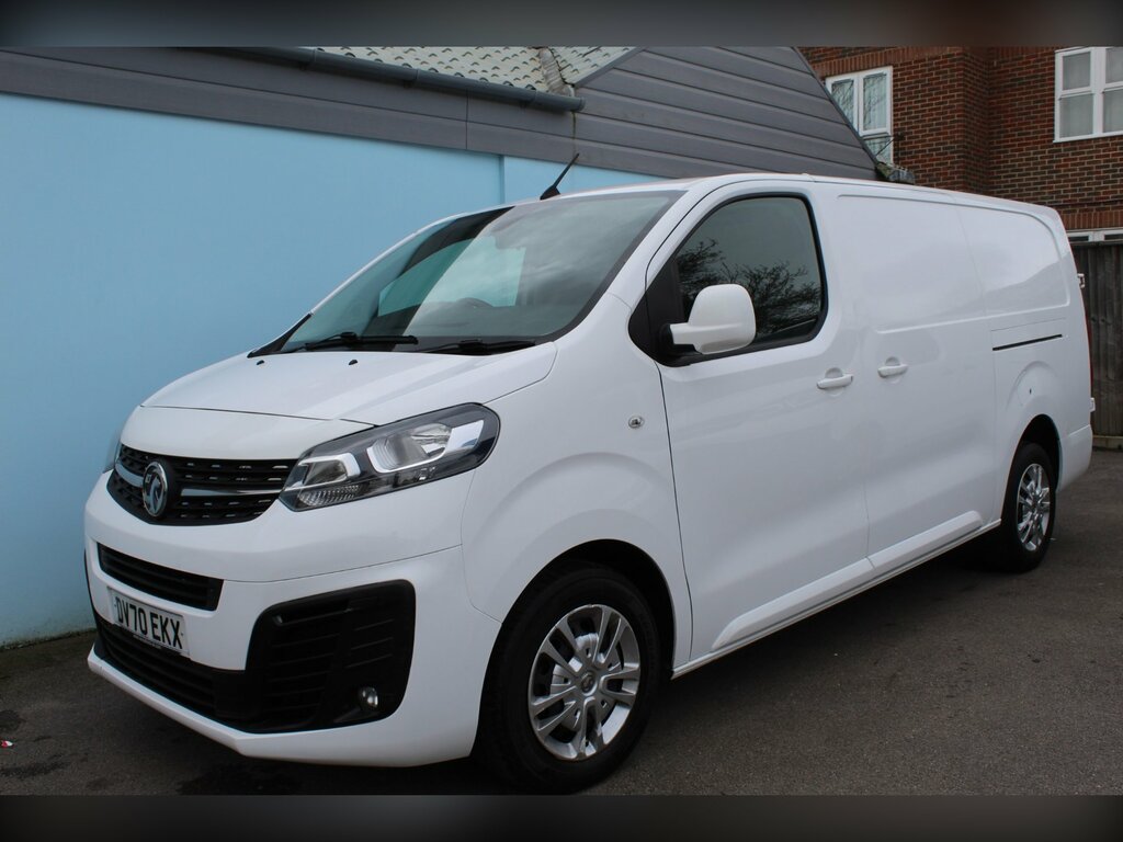 Vauxhall Vivaro 1.5 Turbo D 2900 Sportive Panel Van Man DV70EKX White #5