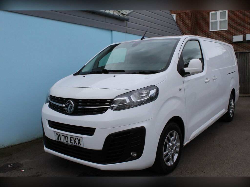 Vauxhall Vivaro 1.5 Turbo D 2900 Sportive Panel Van Man DV70EKX White #4