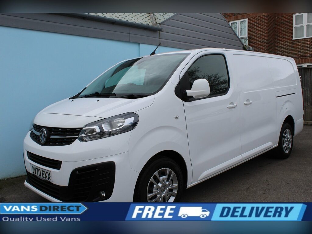 Vauxhall Vivaro 1.5 Turbo D 2900 Sportive Panel Van Man White