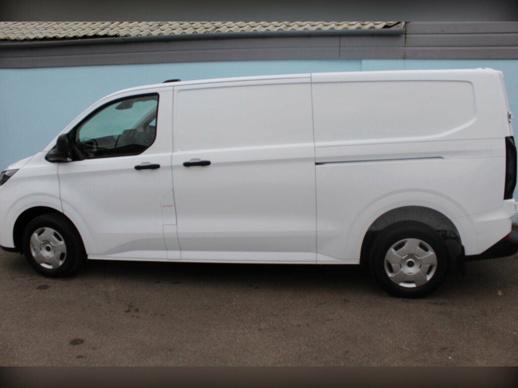 Ford Transit Custom 2.0 300 Ecoblue Trend Panel Van MJ24UKZ White #2