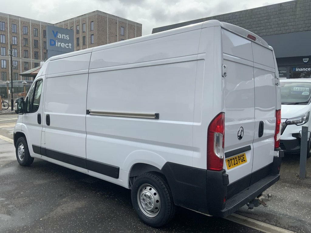 Vauxhall Movano 2.2L Prime DT23PGE White #5