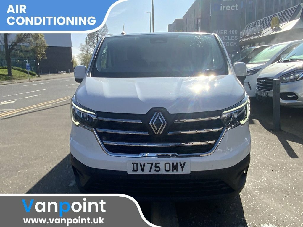 Renault Trafic Mpv DV75OMY White #2